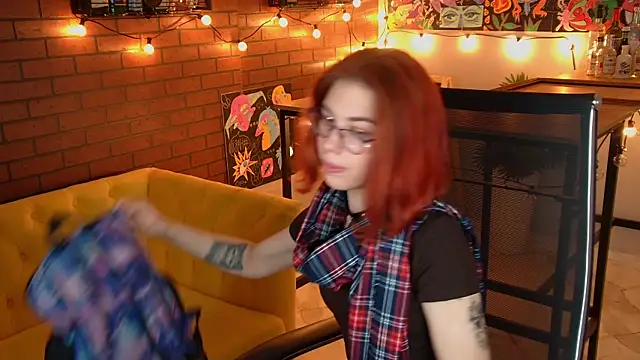 Snapshot of SeraphineDuskryn chatting on 07.02.26 SeraphineDuskryn online show from 07.02.26