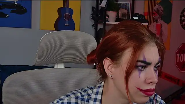 Snapshot of SeraphineDuskryn chatting on 07.20.26 SeraphineDuskryn online show from 07.20.26