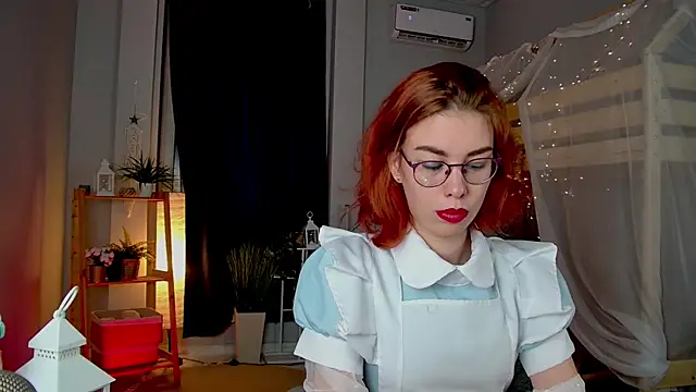 Snapshot of SeraphineDuskryn chatting on 08.01.26 SeraphineDuskryn online show from 08.01.26