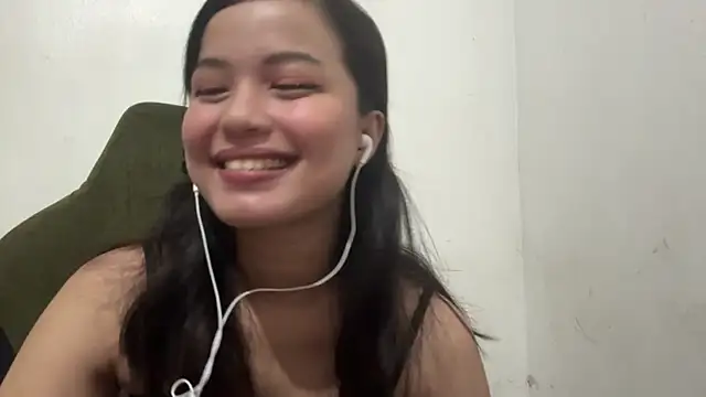 Snapshot of ValerieMyerson chatting on 06.15.26 ValerieMyerson online show from 06.15.26