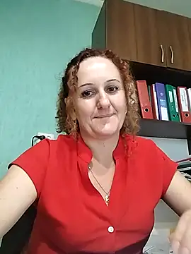 Snapshot of KarinaFlower99 chatting on 07.17.26 KarinaFlower99 online show from 07.17.26