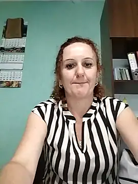 Snapshot of KarinaFlower99 chatting on 07.20.26 KarinaFlower99 online show from 07.20.26