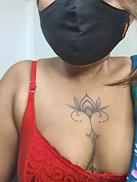 Snapshot of I_am_amisha chatting on 06.19.26 I am amisha online show from 06.19.26