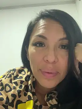 Snapshot of Anto_Castro chatting on 06.11.26 Anto Castro online show from 06.11.26