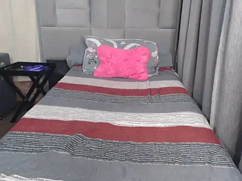 Wifey Amanda online show from 06.30.26