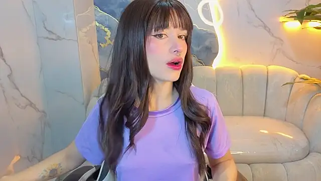 Lily Tx online show from 07.08.26