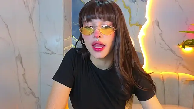 Lily Tx online show from 07.16.26
