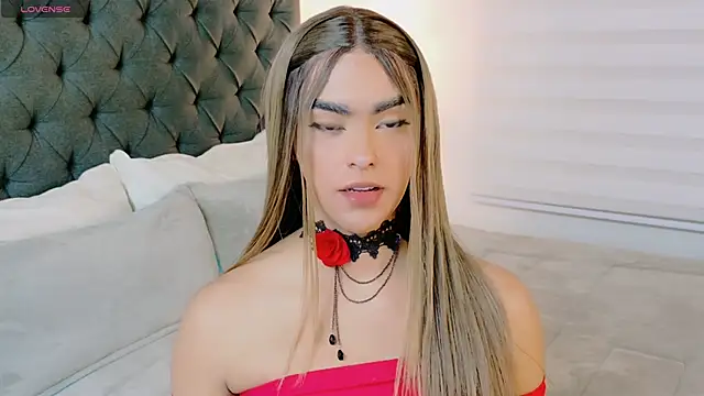 Snapshot of Scarlethvhonparker chatting on 11.30.25 Scarlethvhonparker online show from 11.30.25