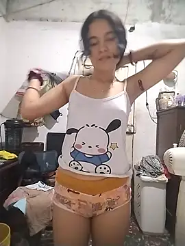 Snapshot of Kittyytinaa chatting on 06.27.26 Kittyytinaa online show from 06.27.26