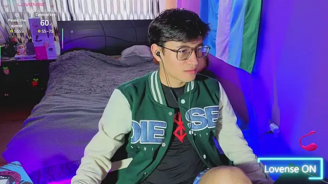 Snapshot of Angelito_Twink chatting on 07.24.26 Angelito Twink online show from 07.24.26