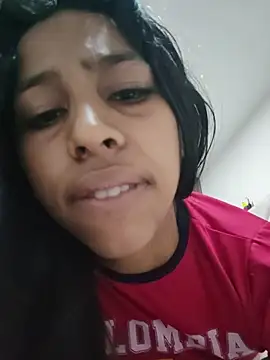 Snapshot of candylatina21 chatting on 06.22.26 candylatina21 online show from 06.22.26