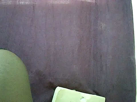 Snapshot of Queen_idd chatting on 07.26.26 Queen idd online show from 07.26.26