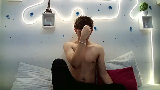 christian foxx  online show from 06.26.26