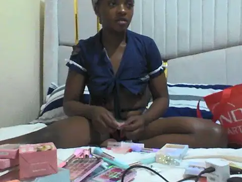 Snapshot of Lilmamaspark chatting on 07.29.26 Lilmamaspark online show from 07.29.26