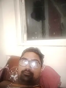 Snapshot of dhirusury050625 chatting on 06.30.26 dhirusury050625 online show from 06.30.26