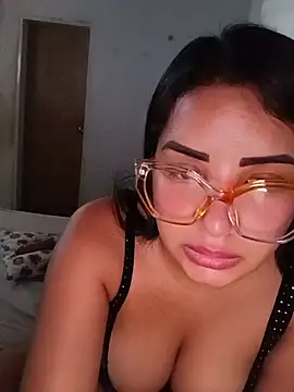 Snapshot of K_AriDoll chatting on 06.19.26 K AriDoll online show from 06.19.26
