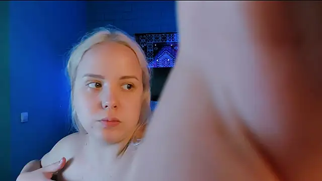 Snapshot of stellawatts chatting on 07.27.26 stellawatts online show from 07.27.26