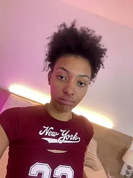 Snapshot of Kiara_Kamau_XXX chatting on 07.09.26 Kiara Kamau XXX online show from 07.09.26