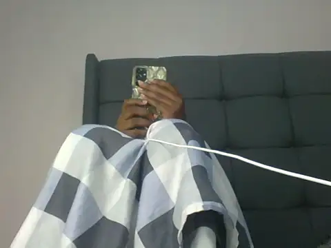 Black prettty online show from 07.12.26
