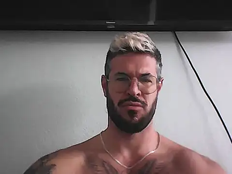 Snapshot of mrbighairychest chatting on 07.21.26 mrbighairychest online show from 07.21.26