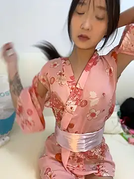 Snapshot of zhili77888 chatting on 07.13.26 zhili77888 online show from 07.13.26