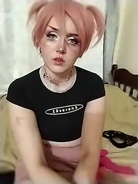 Snapshot of Horrorchan chatting on 06.15.26 Horrorchan online show from 06.15.26