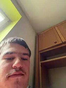 Snapshot of muschihunter43 chatting on 06.14.26 muschihunter43 online show from 06.14.26