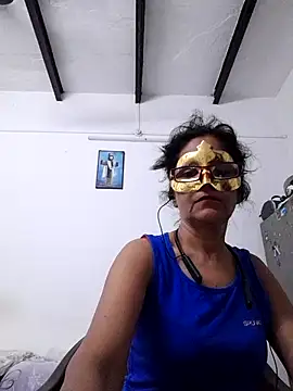 Snapshot of Indianbhaabhi chatting on 06.25.26 Indianbhaabhi online show from 06.25.26