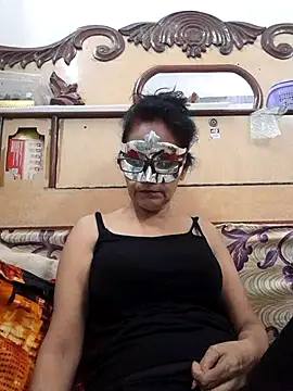 Snapshot of Indianbhaabhi chatting on 07.13.26 Indianbhaabhi online show from 07.13.26