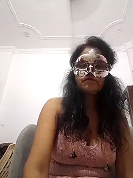 Snapshot of Indianbhaabhi chatting on 07.21.26 Indianbhaabhi online show from 07.21.26