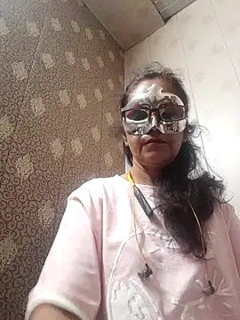Snapshot of Indianbhaabhi chatting on 07.25.26 Indianbhaabhi online show from 07.25.26