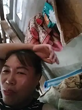 Snapshot of -Lemi- chatting on 07.14.26 -Lemi- online show from 07.14.26