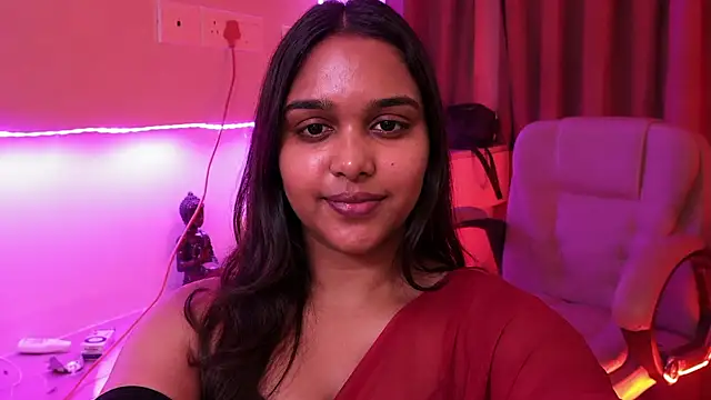 Snapshot of Anushu72 chatting on 06.15.26 Anushu72 online show from 06.15.26