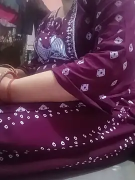 Snapshot of Komal_baaby chatting on 07.05.26 Komal baaby online show from 07.05.26