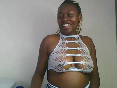 Snapshot of KittyyTemptation chatting on 06.20.26 KittyyTemptation online show from 06.20.26