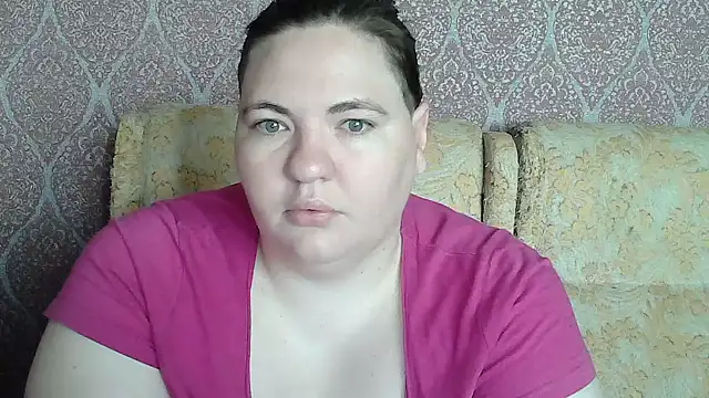 Snapshot of LizaDixon chatting on 06.16.26 LizaDixon online show from 06.16.26