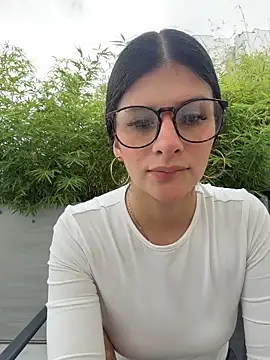 Mia Alanna online show from 06.17.26