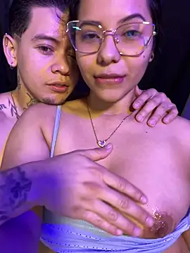 Snapshot of ColombianSexyCouple_ chatting on 07.25.26 ColombianSexyCouple online show from 07.25.26
