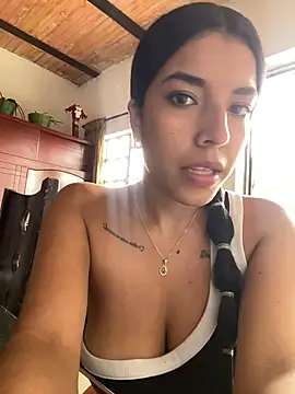 Snapshot of Lia-Rousee chatting on 06.16.26 Lia-Rousee online show from 06.16.26