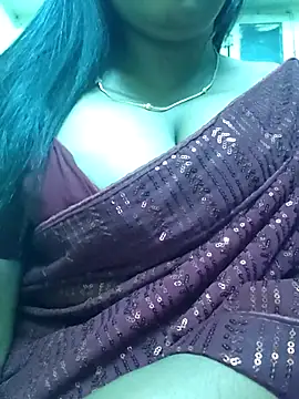 Snapshot of prethutamil chatting on 08.06.26 prethutamil online show from 08.06.26