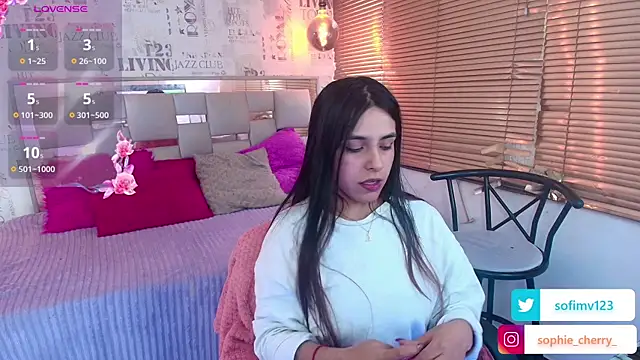 Snapshot of sofi_secrets chatting on 07.18.26 sofi secrets online show from 07.18.26