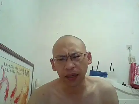 Snapshot of benly888 chatting on 07.04.26 benly888 online show from 07.04.26