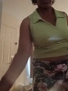 NAOMIdaFreakXXXXX online show from 06.25.26