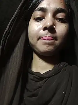 Snapshot of Simran_143 chatting on 07.22.26 Simran 143 online show from 07.22.26