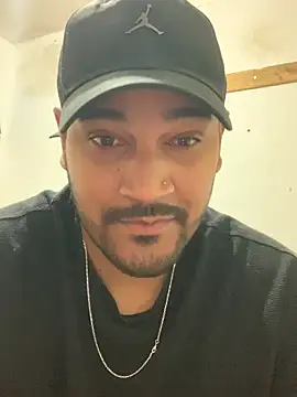 Snapshot of wandinho13 chatting on 06.17.26 wandinho13 online show from 06.17.26