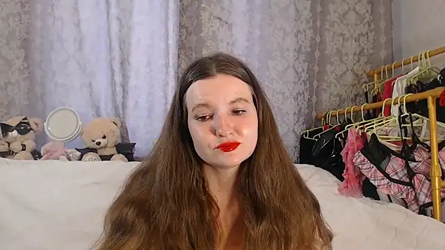 Snapshot of ChloeBrooklyn chatting on 07.01.26 ChloeBrooklyn online show from 07.01.26