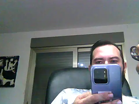 Snapshot of SirFrankonde chatting on 06.17.26 SirFrankonde online show from 06.17.26