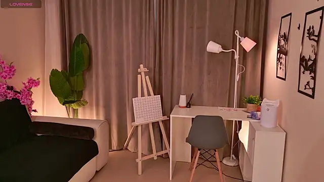 KawaiiFox online show from 07.28.26