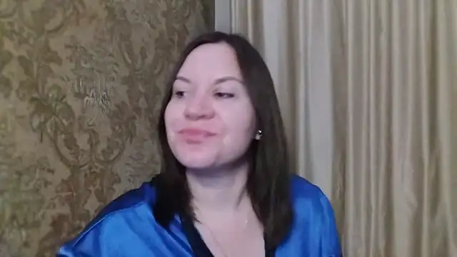 Snapshot of Lauralison chatting on 07.06.26 Lauralison online show from 07.06.26