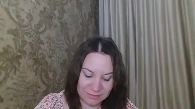 Snapshot of Lauralison chatting on 07.09.26 Lauralison online show from 07.09.26